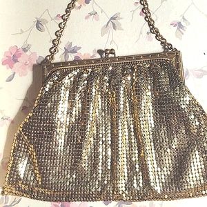 Vintage Whiting & David gold mesh metallic evening bag